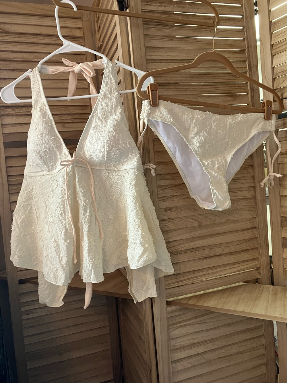Ivory Lace Halter Tankini Top & Bikini Bottom - Women's Swim Set